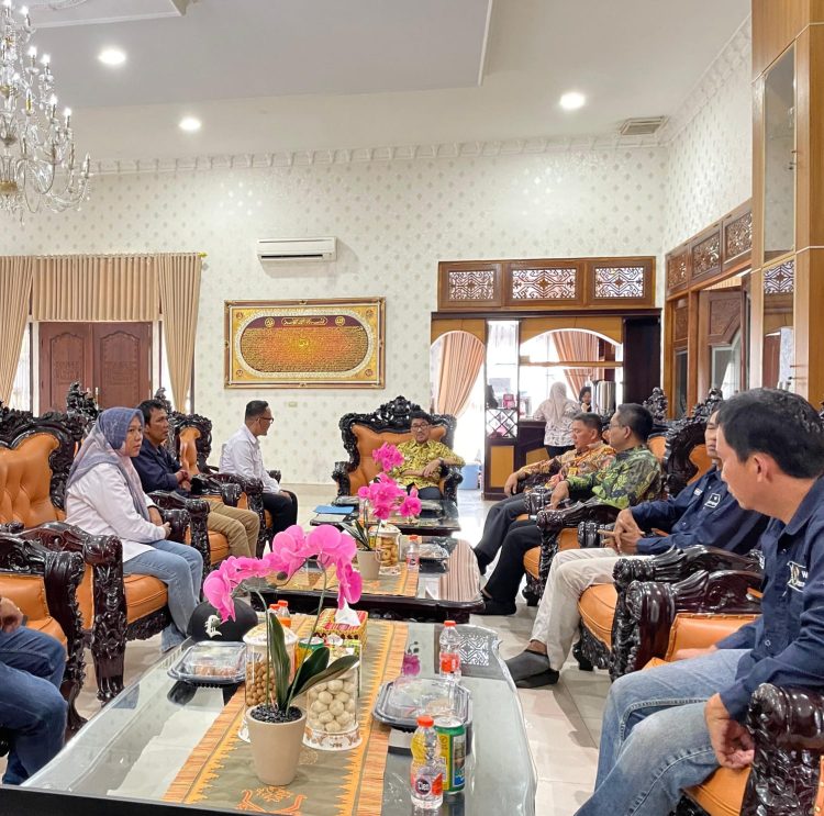 Gelar Audiensi, Bupati Apresiasi PWI Lampura