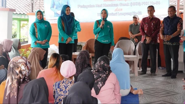 TP PKK Hadir Salurkan Bantuan Sosial dan Dukungan Gizi Anak